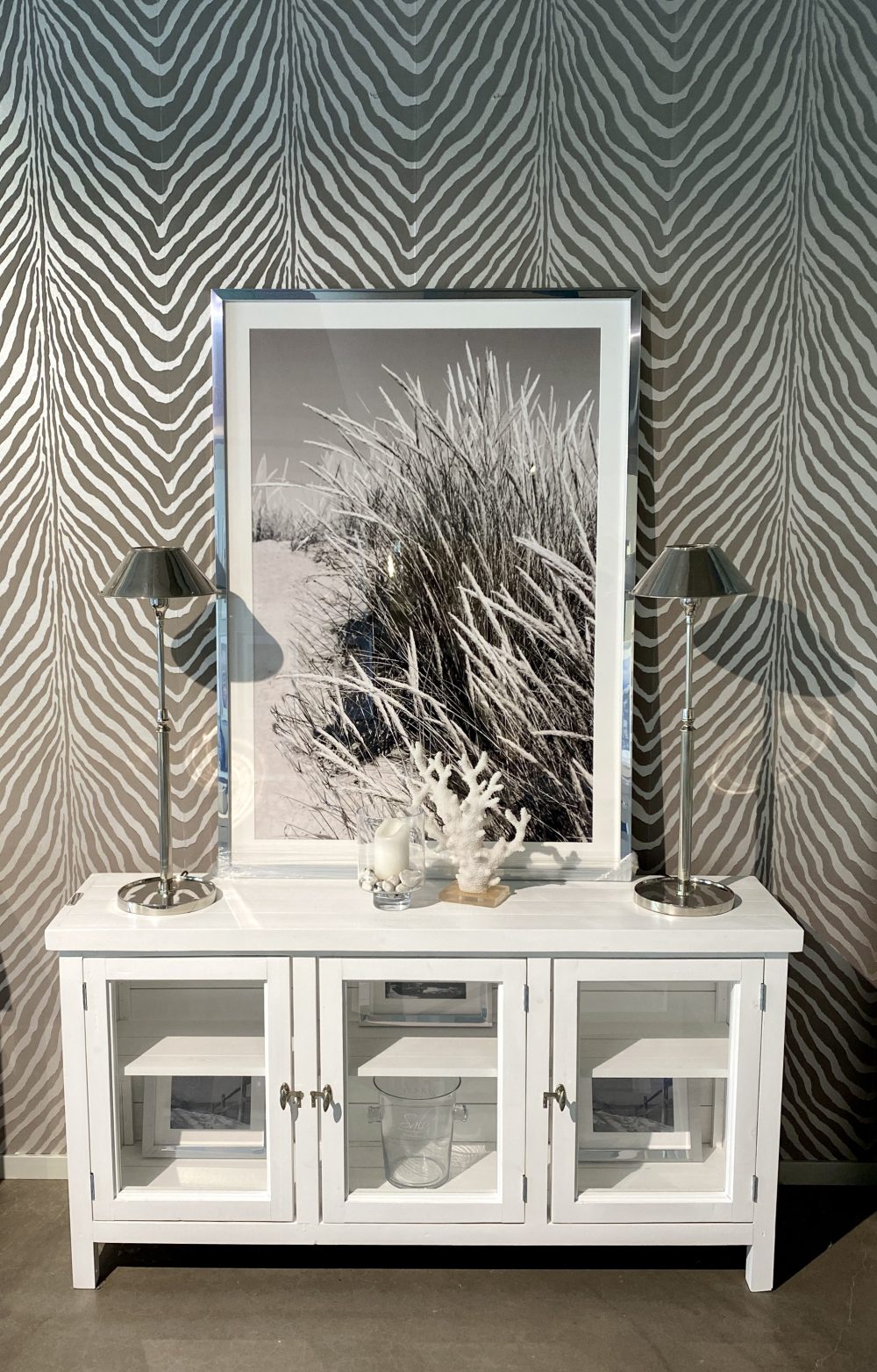 Douglas 3 glass - Image 2